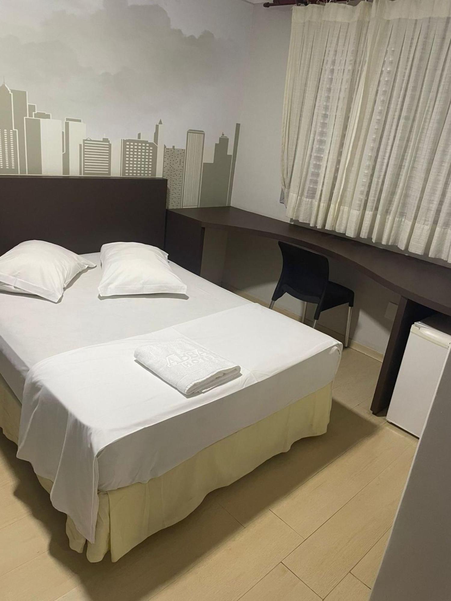 Abbas Hotel Uberlandia Bagian luar foto