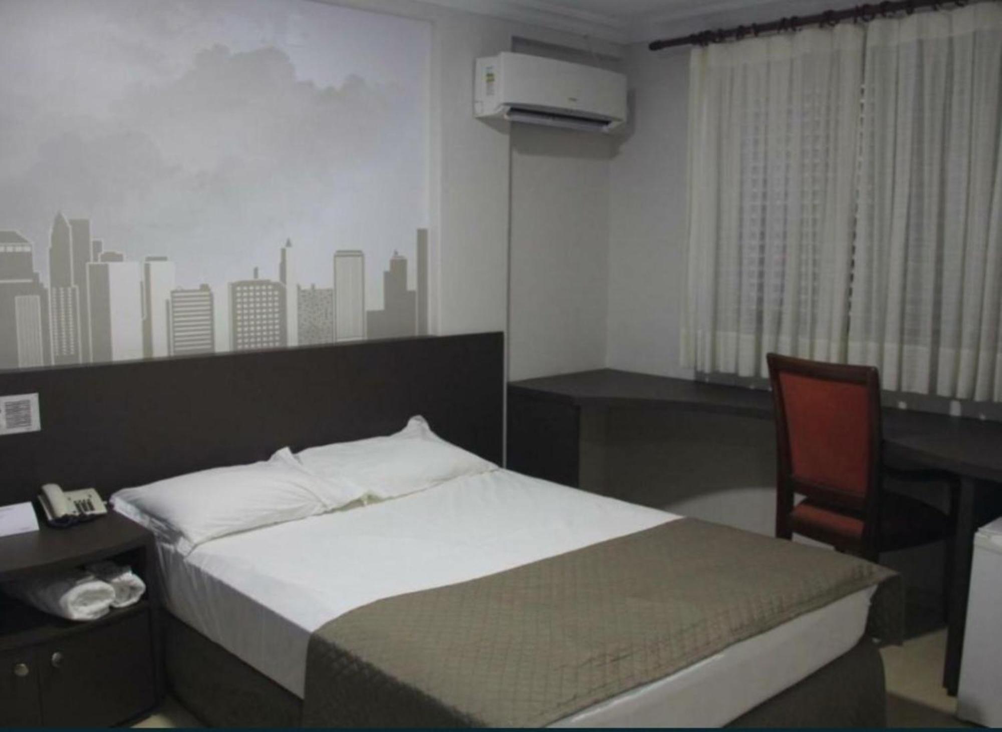 Abbas Hotel Uberlandia Bagian luar foto