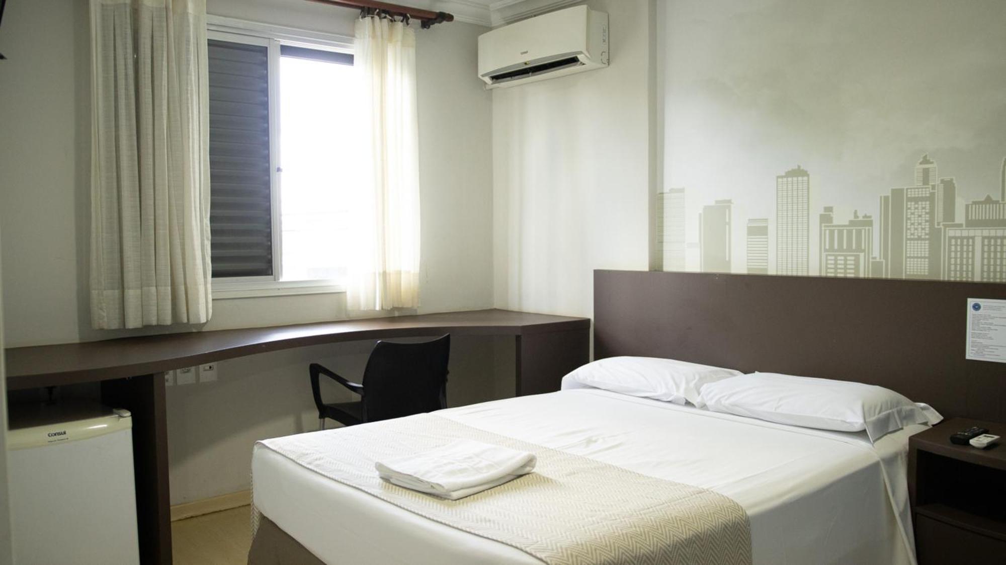 Abbas Hotel Uberlandia Bagian luar foto