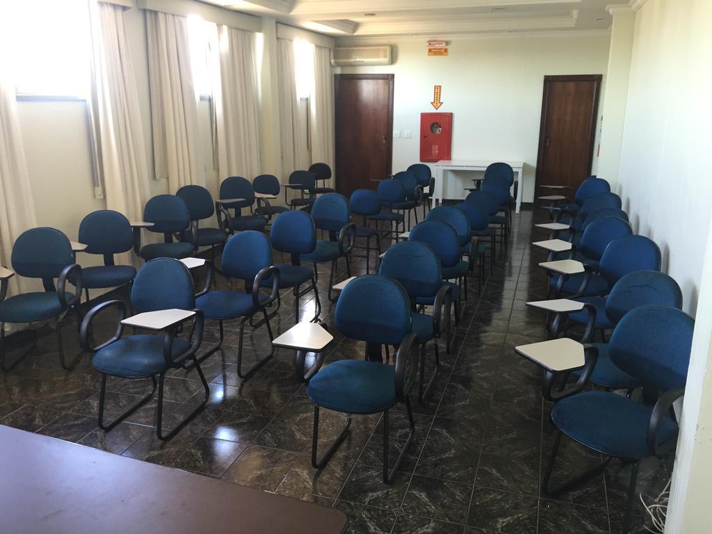 Abbas Hotel Uberlandia Bagian luar foto